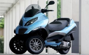 Blue Trike - скачать обои на рабочий стол