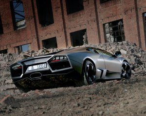 Обои для рабочего стола: Lamborghini-Reventon