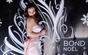 Обои для рабочего стола: Bond Noёl