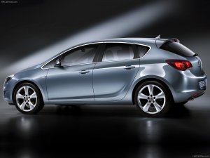 Обои для рабочего стола: Opel Astra