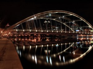 Обои для рабочего стола: Горящие огни