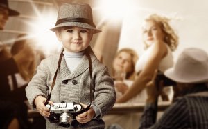 Обои для рабочего стола: Маленький фотограф