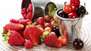 Обои для рабочего стола: Ягодное разнообразие