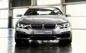 Обои для рабочего стола: BMW собственной перс...