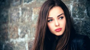 Обои для рабочего стола: Наблюдательный взгля...