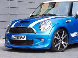 Обои для рабочего стола: Mini Cooper S-класс