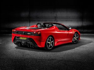 Обои для рабочего стола: Ferrari Scuderia