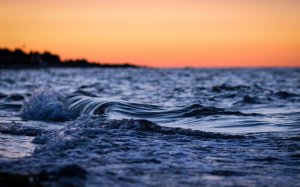 Обои для рабочего стола: Морской горизонт