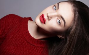 Обои для рабочего стола: Алые уста