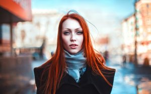 Обои для рабочего стола: Яркая личность
