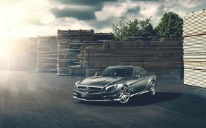 Обои для рабочего стола: Mercedes Benz sI63