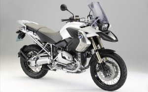 Обои для рабочего стола: BMW 