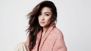 Обои для рабочего стола: Shay Mitchell