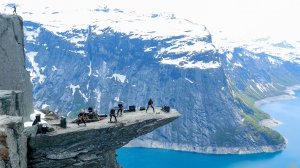 Обои для рабочего стола: Trolltunga