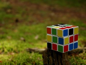 Обои для рабочего стола: Игра на логику
