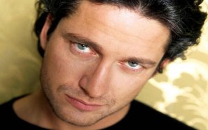 Обои для рабочего стола: Gerard Butler