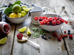 Обои для рабочего стола: Фруктовый перекус