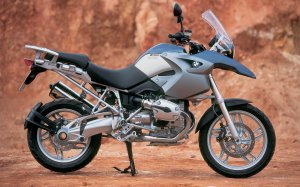 Обои для рабочего стола: BMW F1200GS