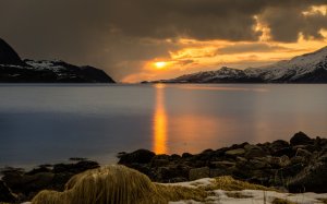 Обои для рабочего стола: Закат на море