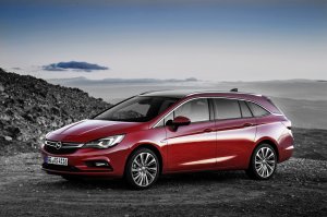 Обои для рабочего стола: Opel Tourer Astra