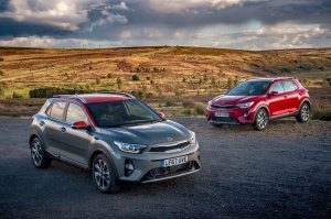 Обои для рабочего стола: KIA Stonic