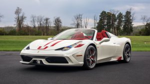 Обои для рабочего стола: Белый Ferrari