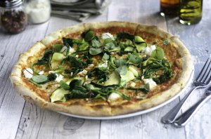 Обои для рабочего стола: Пицца с овощами
