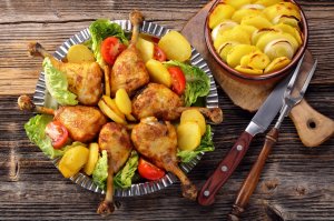 Обои для рабочего стола: Вкусная курочка