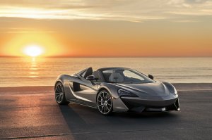 Обои для рабочего стола: McLaren на закатном ...