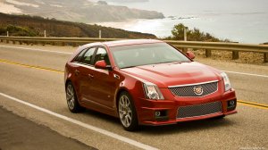 CTS-V Wagon - скачать обои на рабочий стол