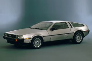 Обои для рабочего стола: DeLorean из 