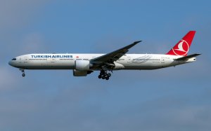 Обои для рабочего стола: Боинг 777-300ER Turk...