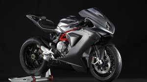 Обои для рабочего стола: Мотоцикл MV Agusta 